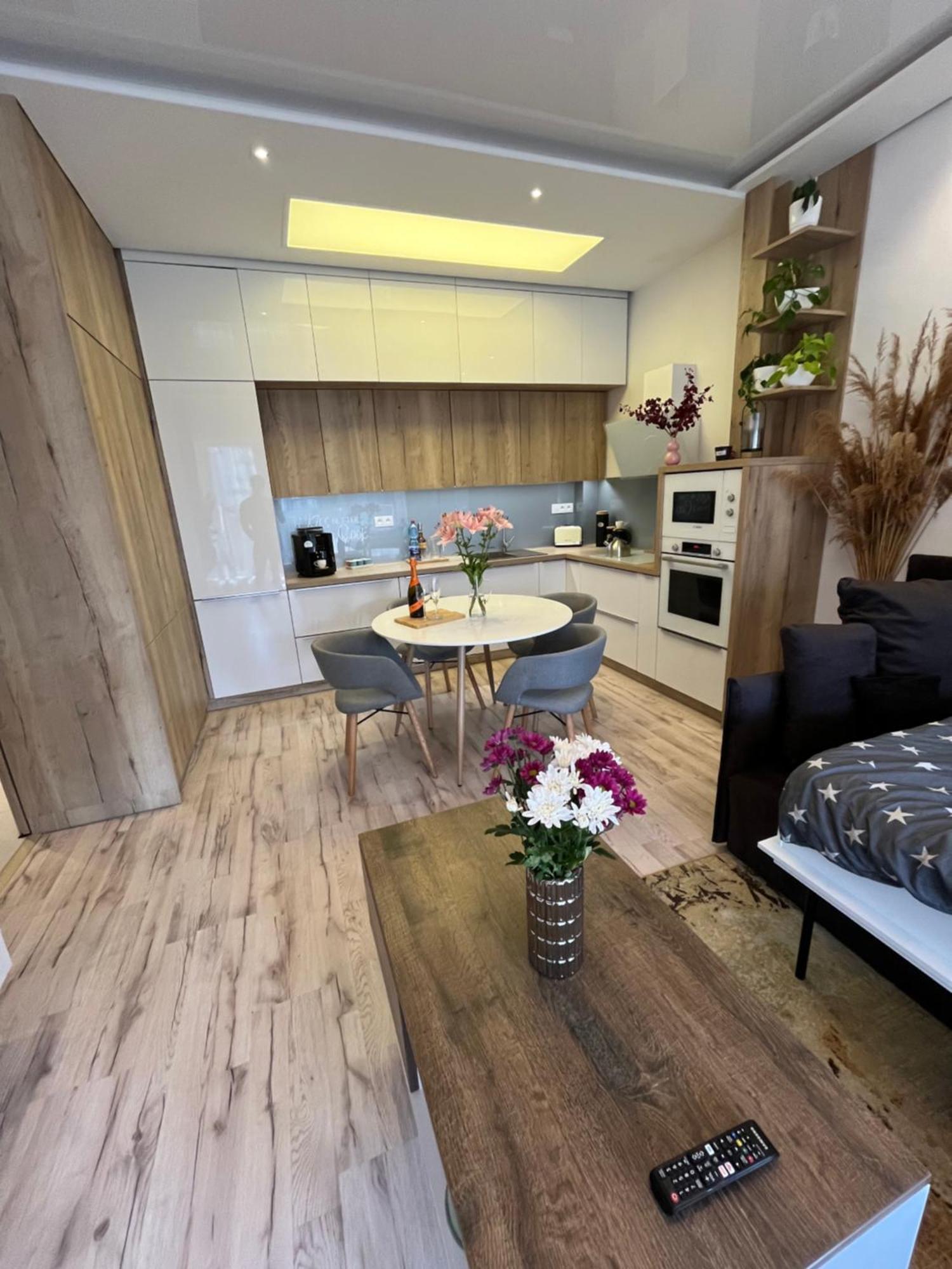 Cozy Apartment Bratislava Exterior foto
